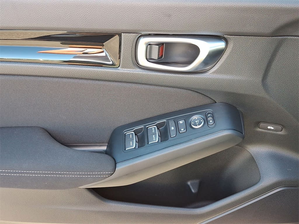 Thumbnail: 2025 Honda Civic - 16