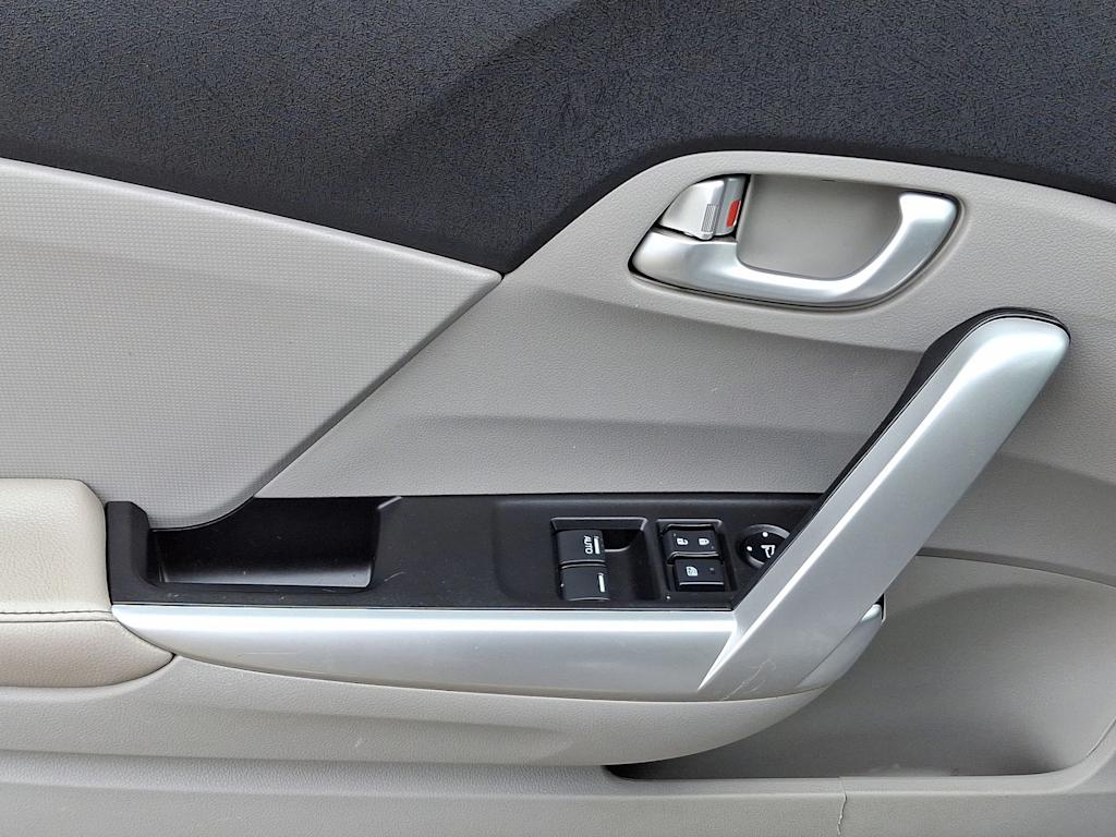 2012 Honda Civic EX 17