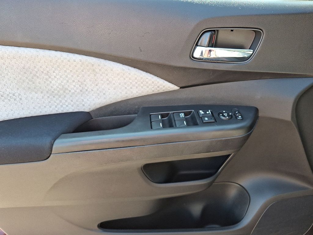 Thumbnail: 2015 Honda CR-V - 17