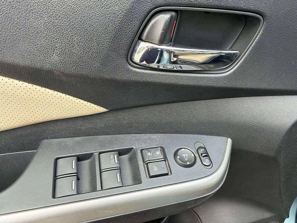 Thumbnail: 2015 Honda CR-V - 15