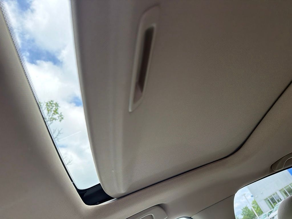 Thumbnail: 2015 Honda CR-V - 20