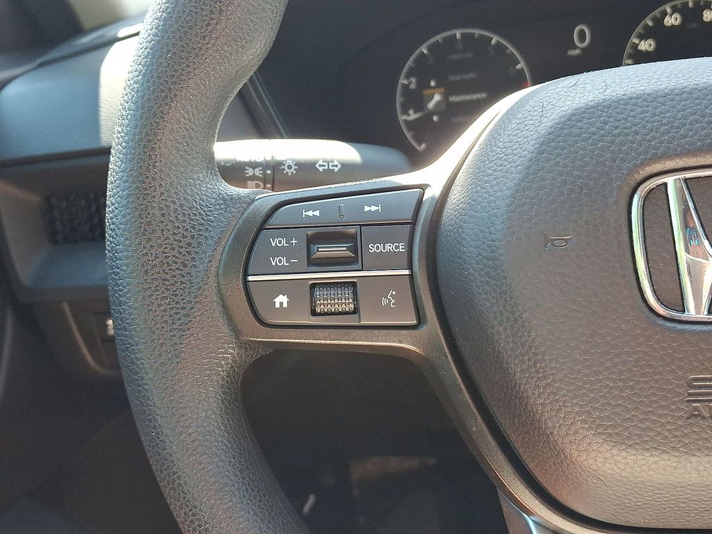 Thumbnail: 2025 Honda CR-V - 21