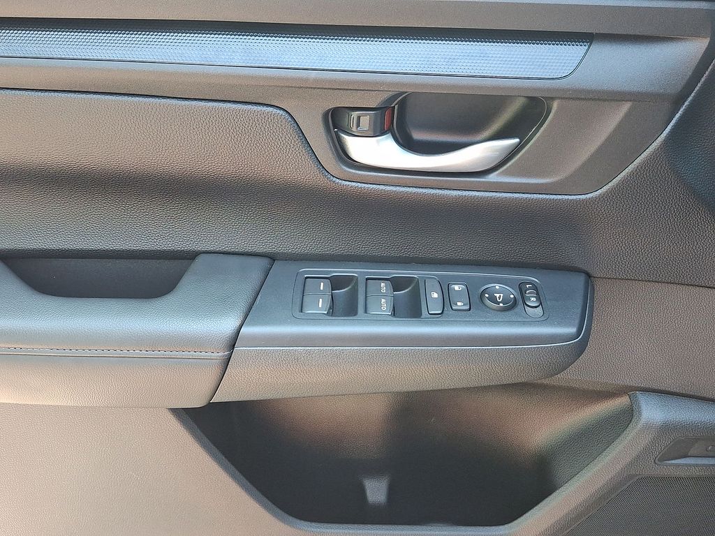 Thumbnail: 2023 Honda CR-V - 18