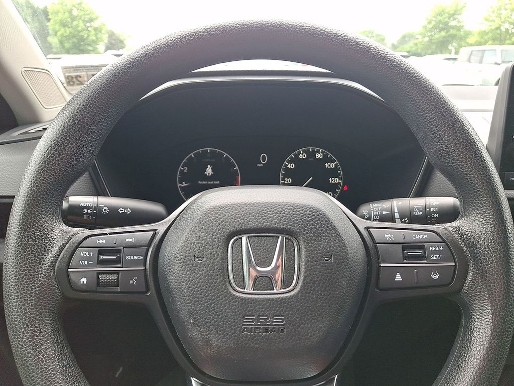 Thumbnail: 2023 Honda CR-V - 20