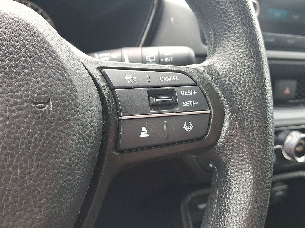 Thumbnail: 2023 Honda CR-V - 22