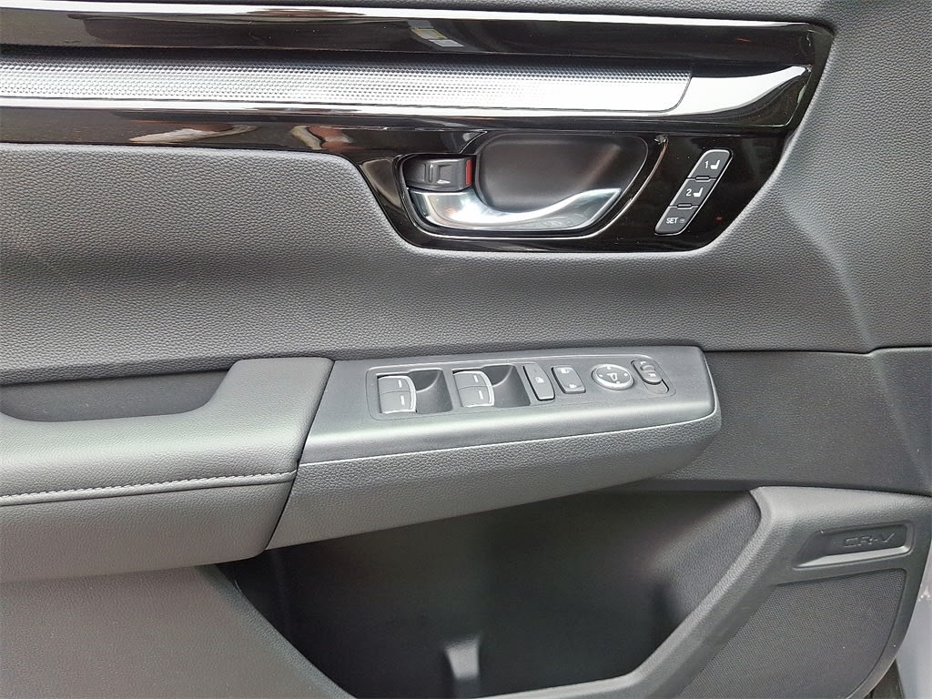 2025 Honda CR-V EX-L 17