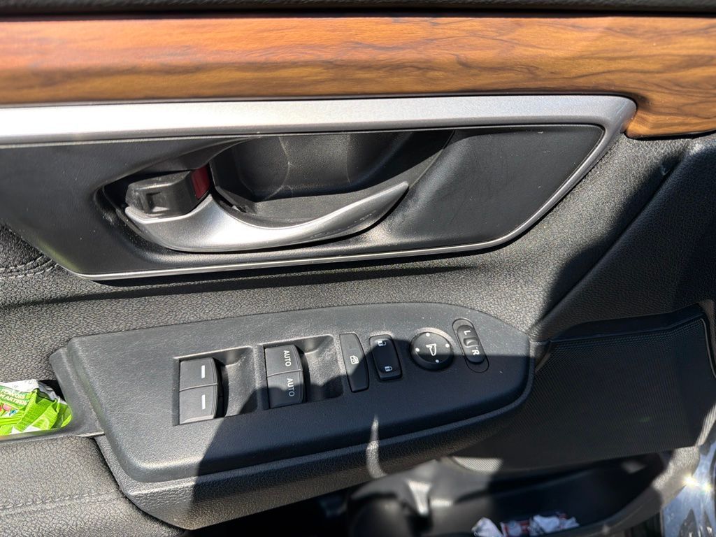 Thumbnail: 2022 Honda CR-V - 16
