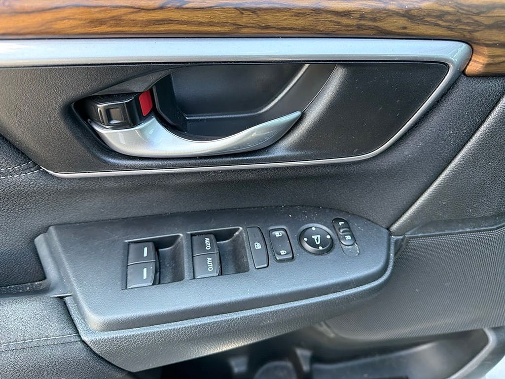 Thumbnail: 2018 Honda CR-V - 18