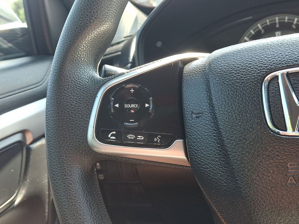 Thumbnail: 2018 Honda CR-V - 21
