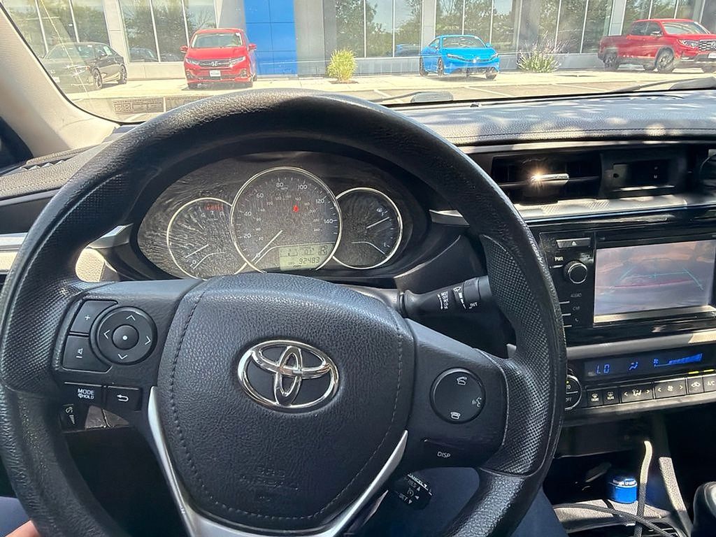 Thumbnail: 2016 Toyota Corolla - 2