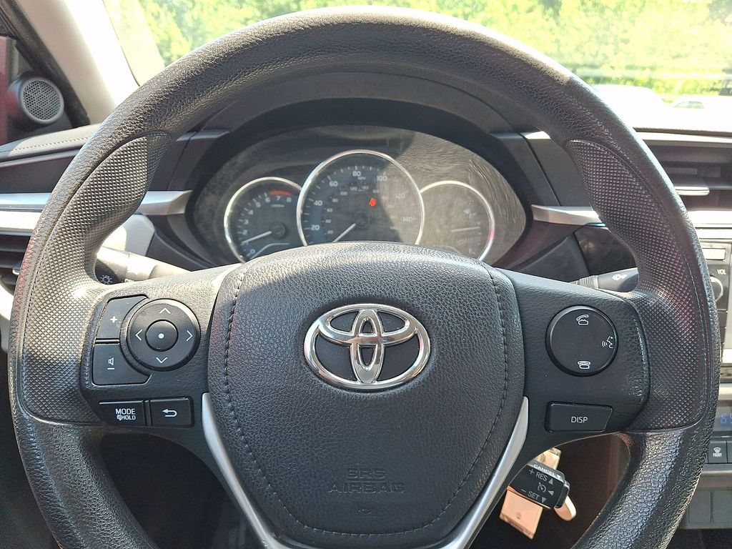 Thumbnail: 2016 Toyota Corolla - 19