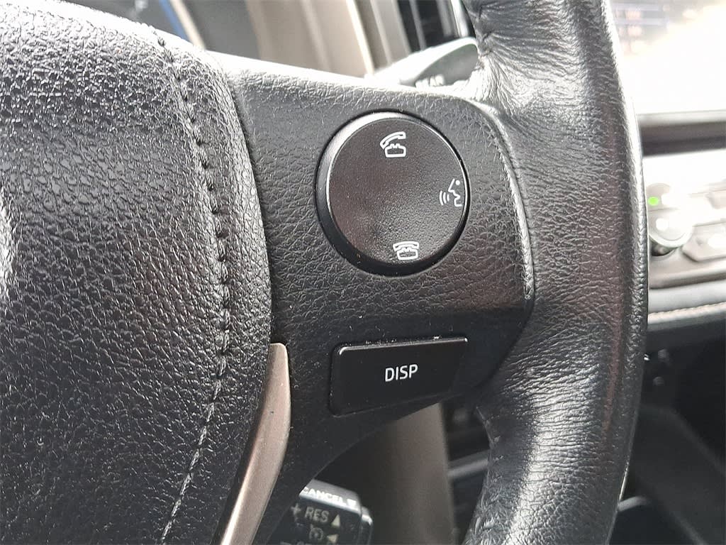 Thumbnail: 2014 Toyota RAV4 - 16