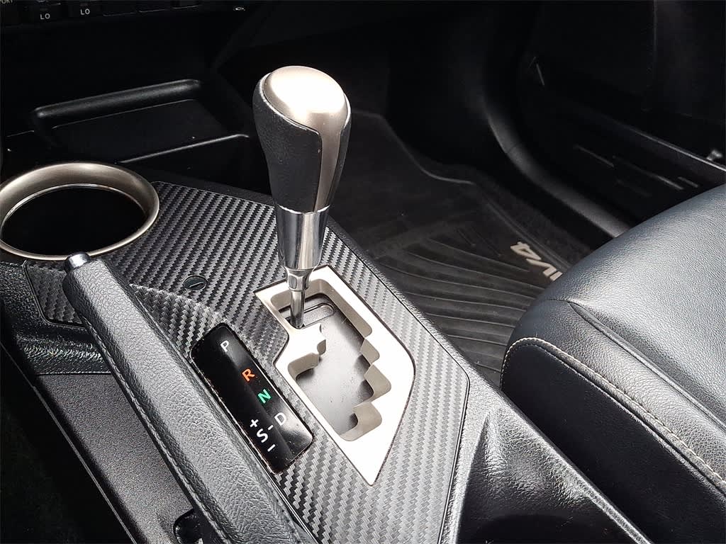 Thumbnail: 2014 Toyota RAV4 - 11