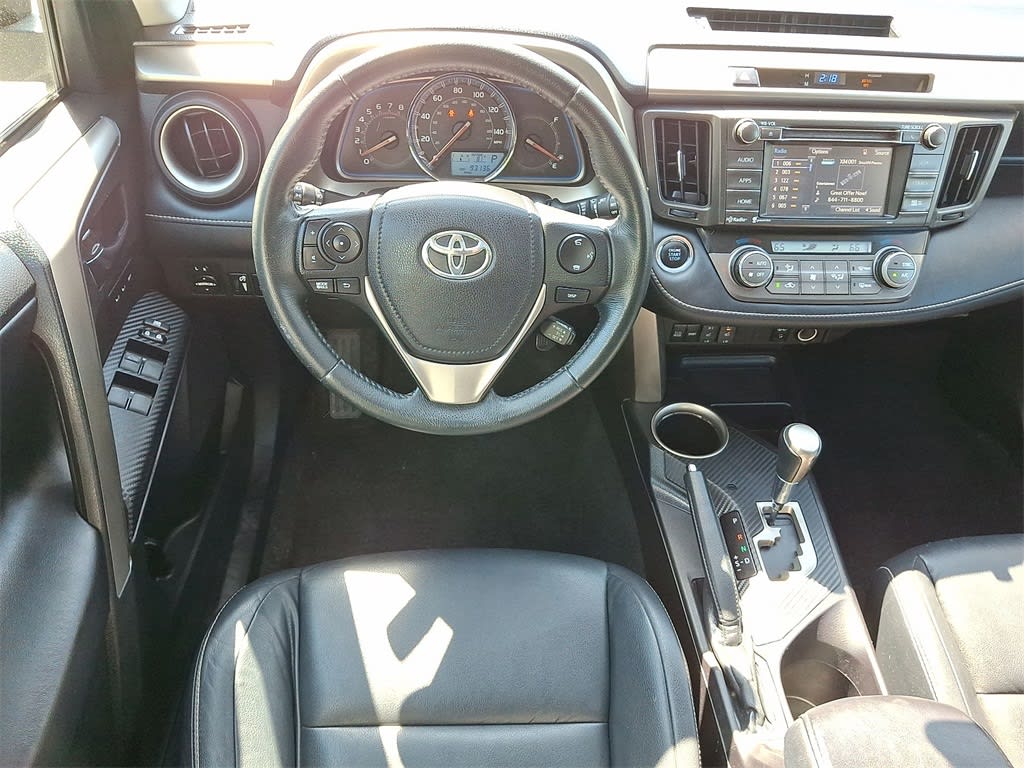 Thumbnail: 2015 Toyota RAV4 - 2
