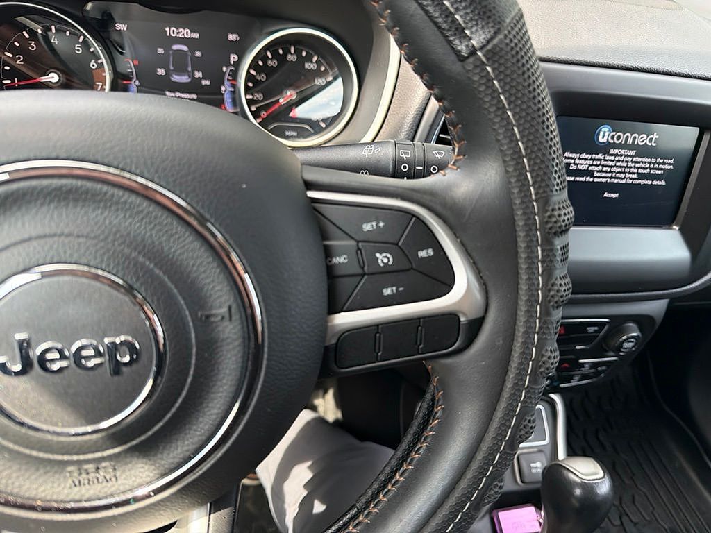 Thumbnail: 2018 Jeep Compass - 17