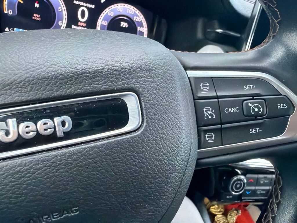 Thumbnail: 2022 Jeep Compass - 20
