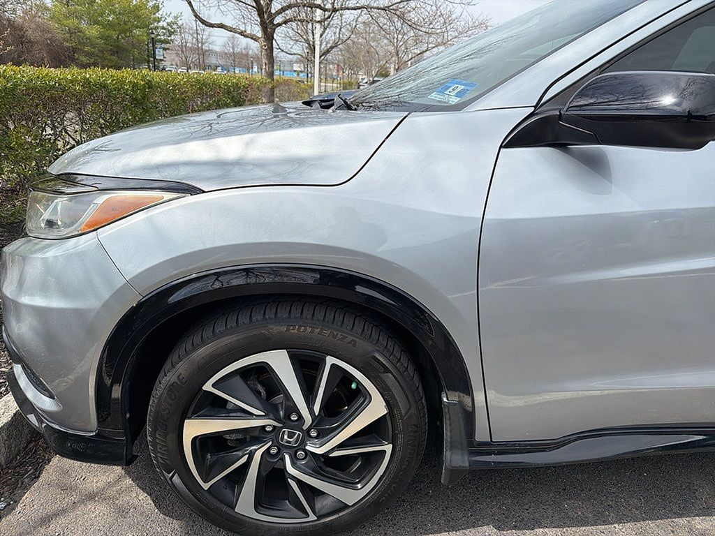 Thumbnail: 2019 Honda HR-V - 17