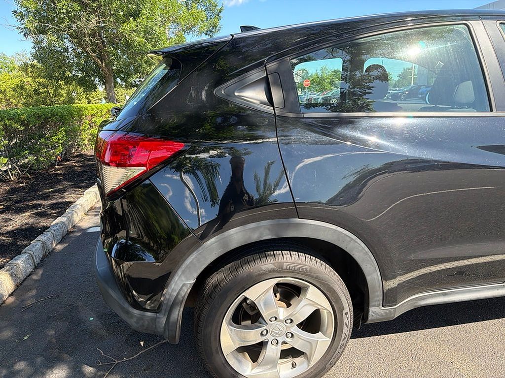 Thumbnail: 2019 Honda HR-V - 2