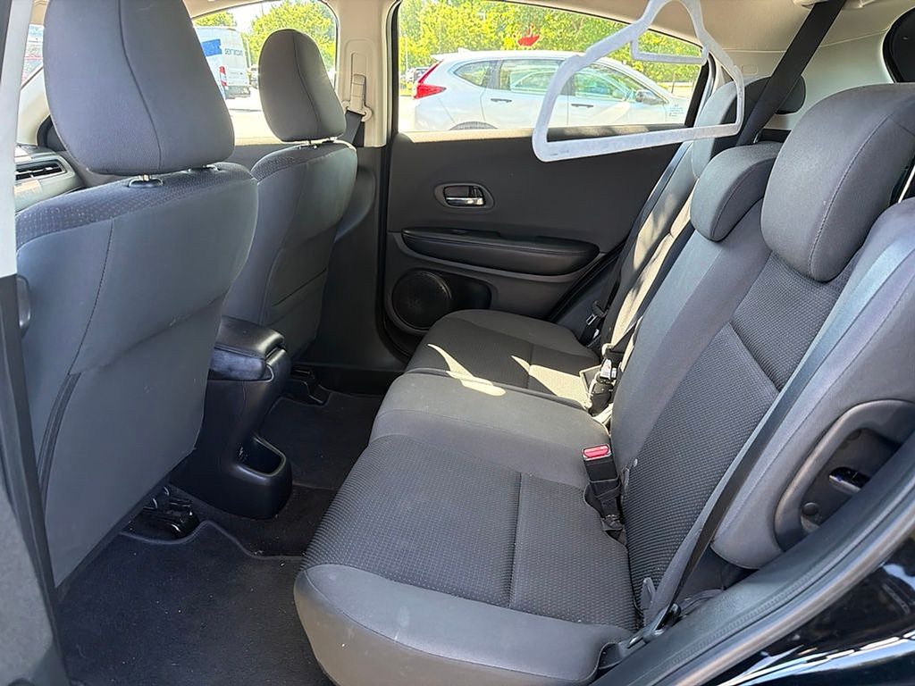 Thumbnail: 2019 Honda HR-V - 9