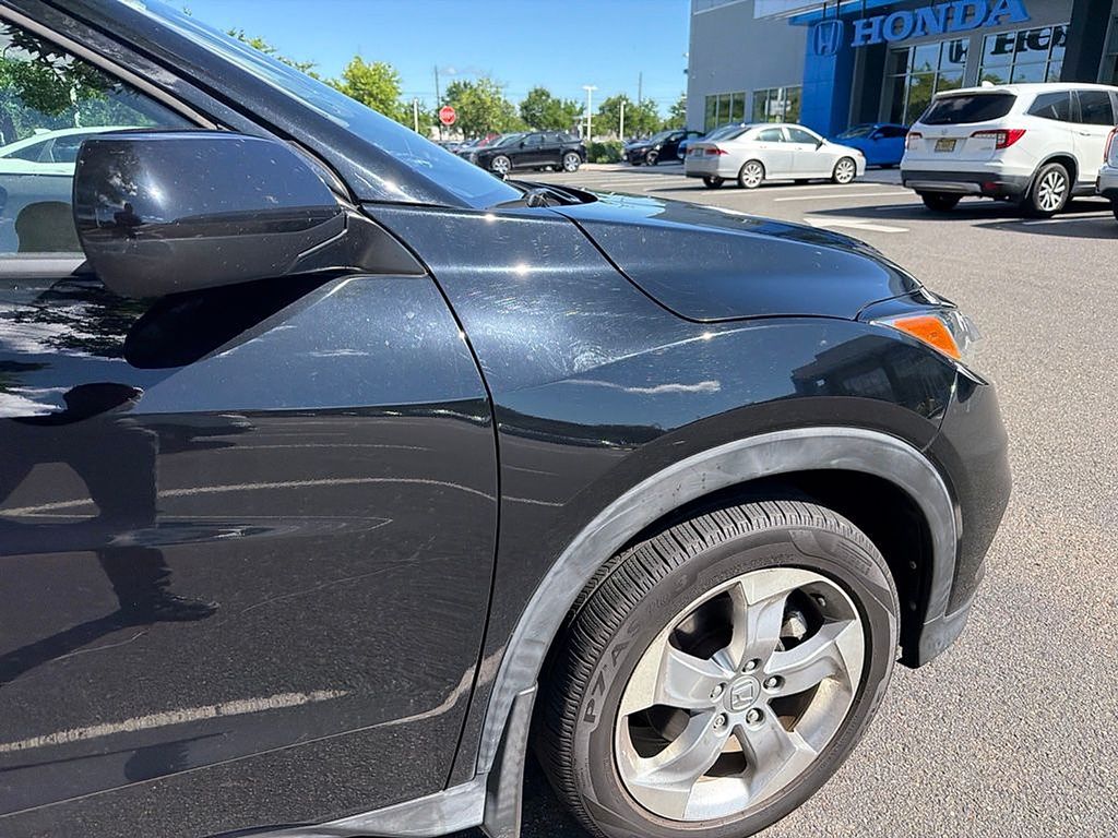 Thumbnail: 2019 Honda HR-V - 6