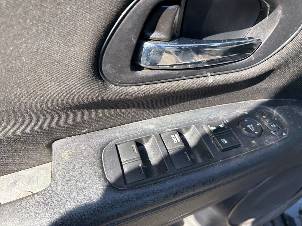 Thumbnail: 2018 Honda HR-V - 16