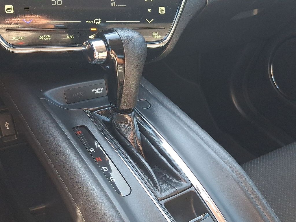 Thumbnail: 2017 Honda HR-V - 11