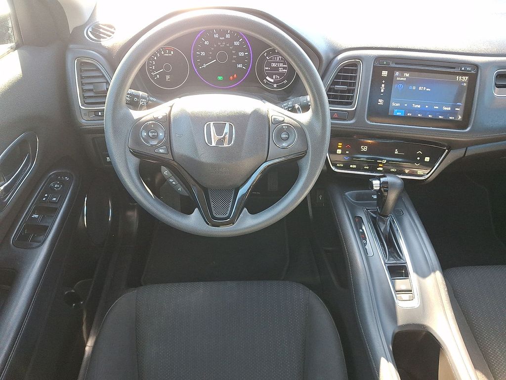 Thumbnail: 2017 Honda HR-V - 2