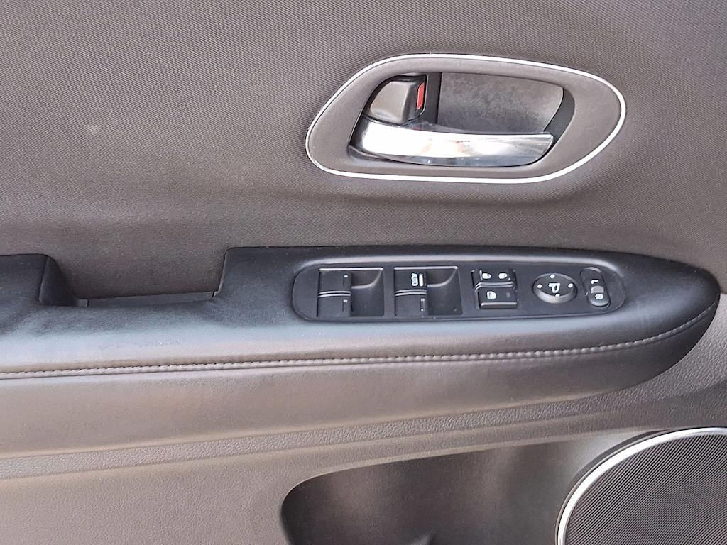 2017 Honda HR-V EX 18