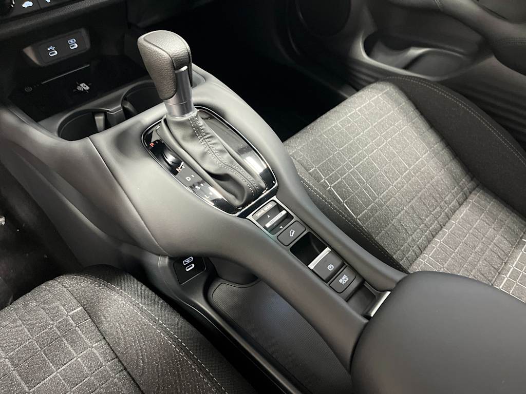 Thumbnail: 2027 Honda HR-V - 15