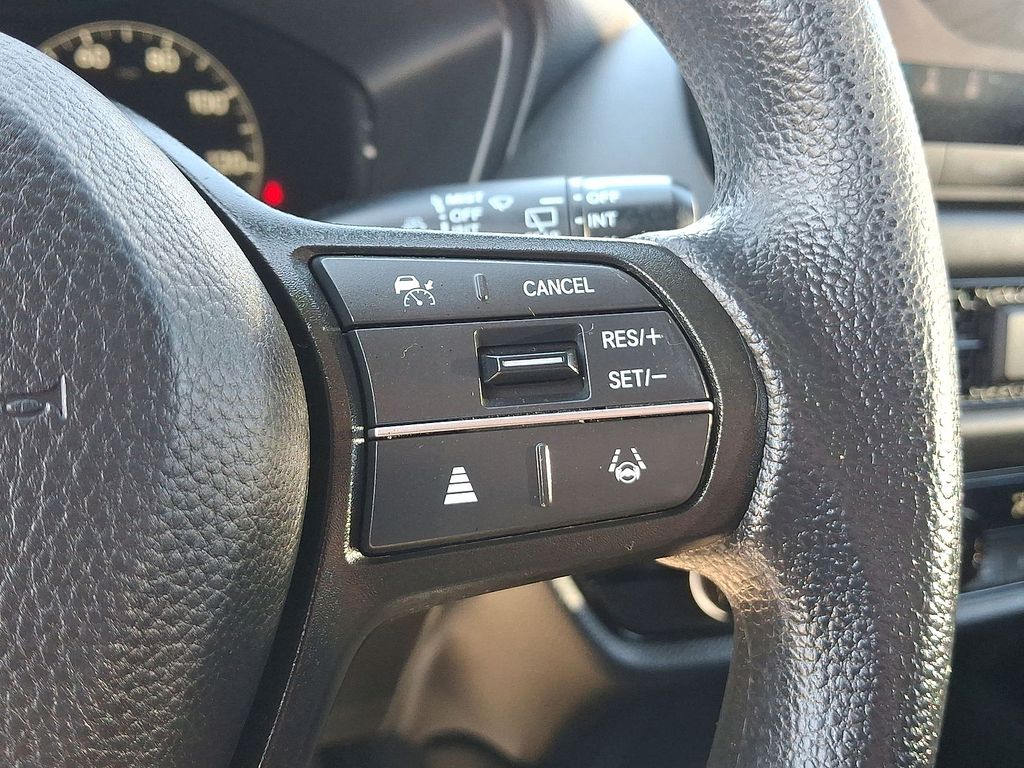 Thumbnail: 2023 Honda HR-V - 21