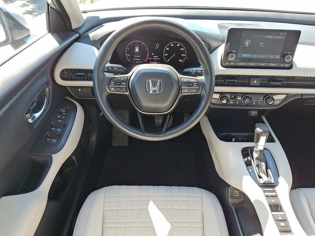 Thumbnail: 2023 Honda HR-V - 8