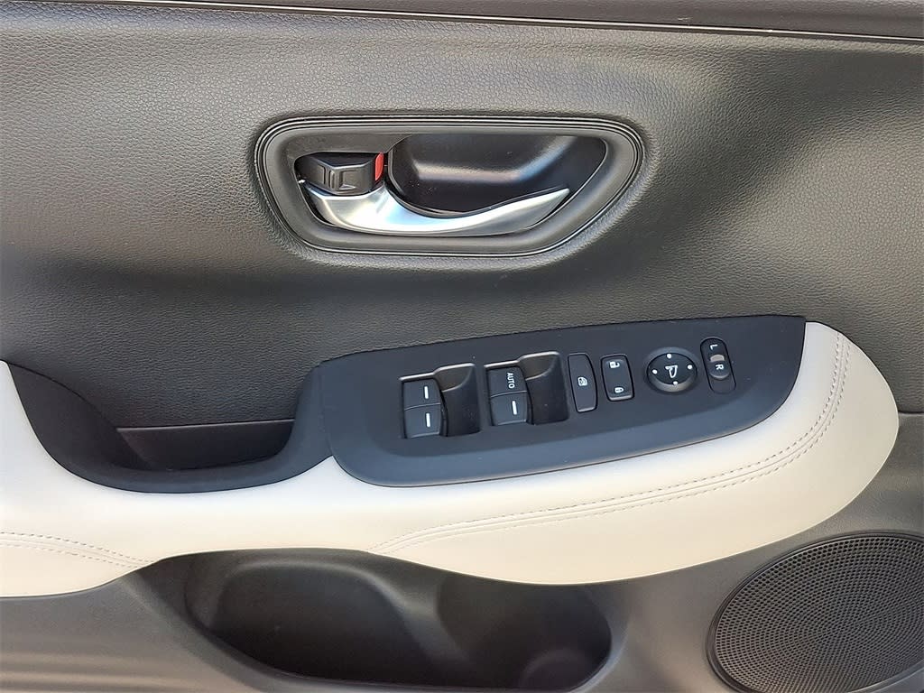 Thumbnail: 2023 Honda HR-V - 18