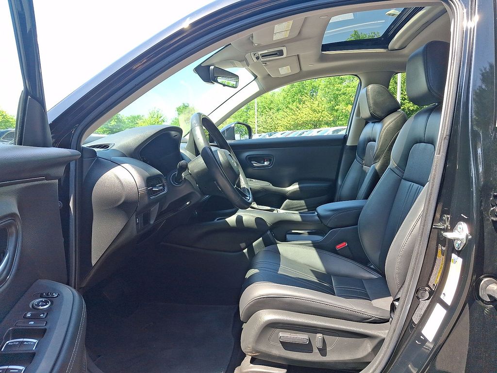 Thumbnail: 2024 Honda HR-V - 9