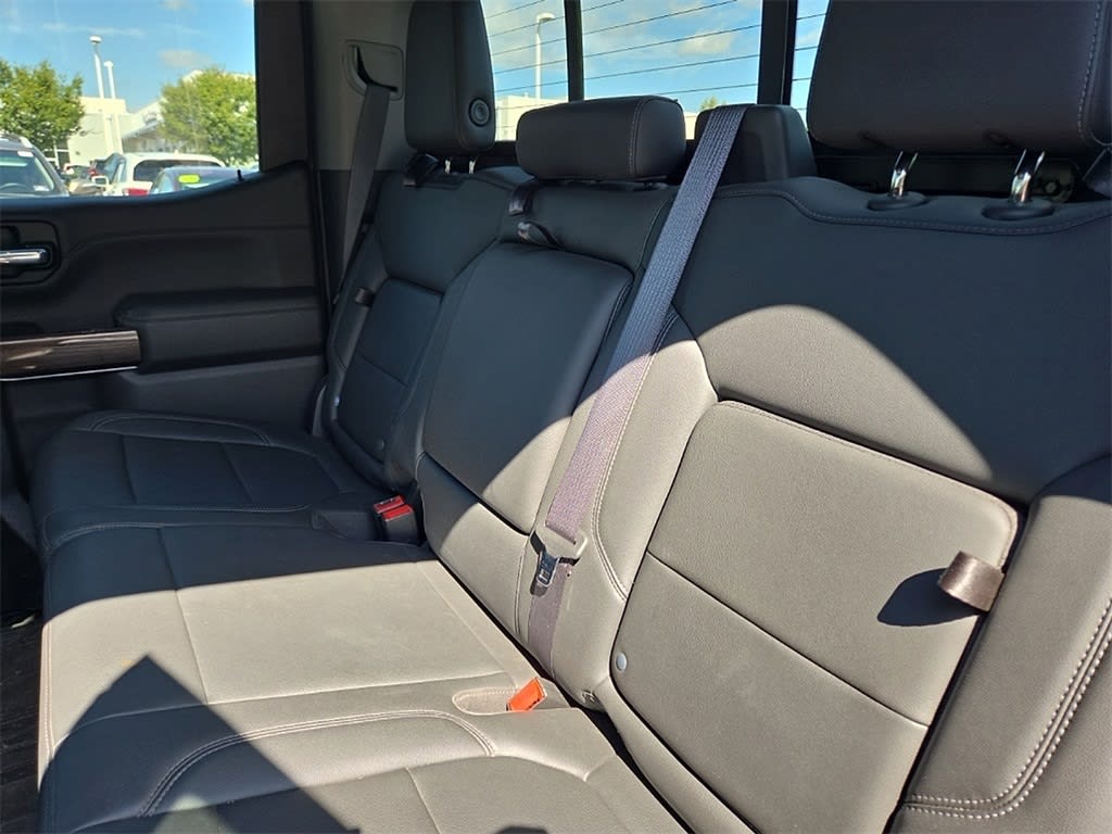 Thumbnail: 2019 Chevrolet Silverado 1500 - 9