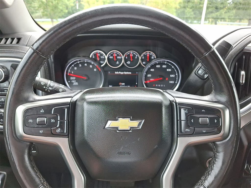 Thumbnail: 2021 Chevrolet Silverado 1500 - 17