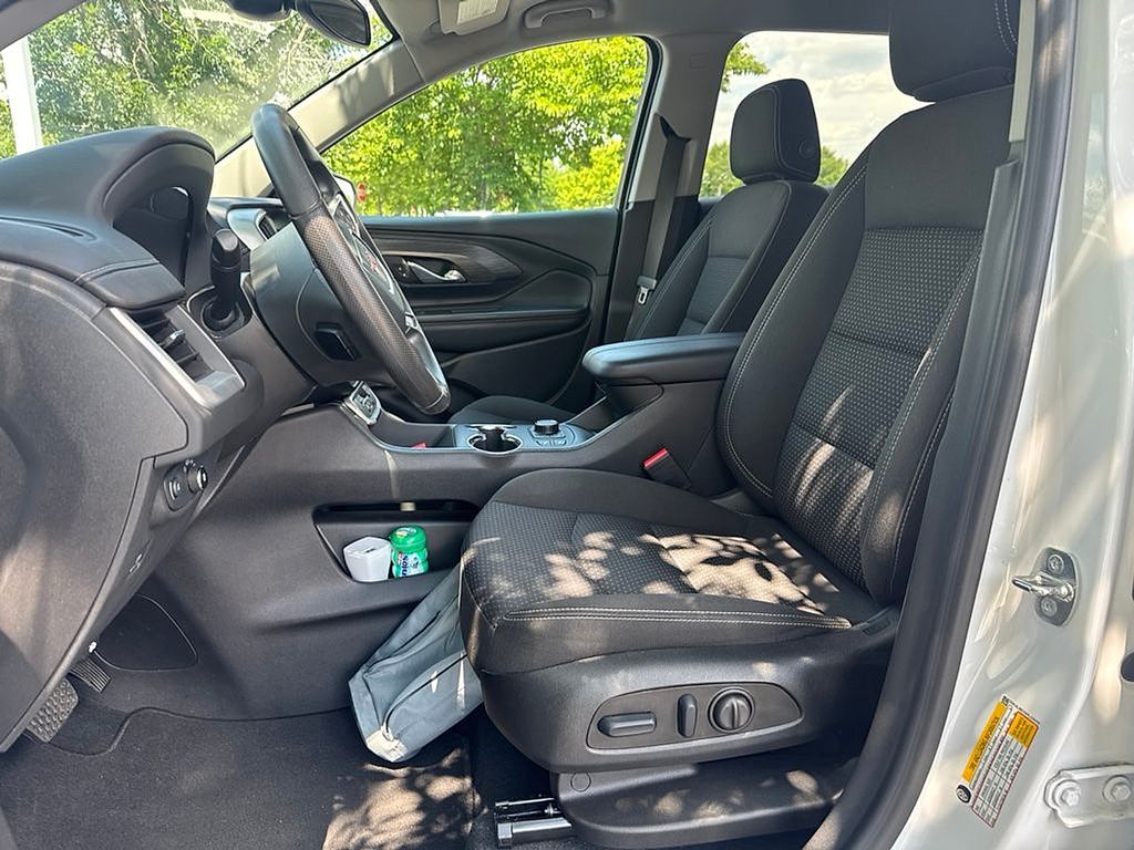 Thumbnail: 2023 GMC Terrain - 8