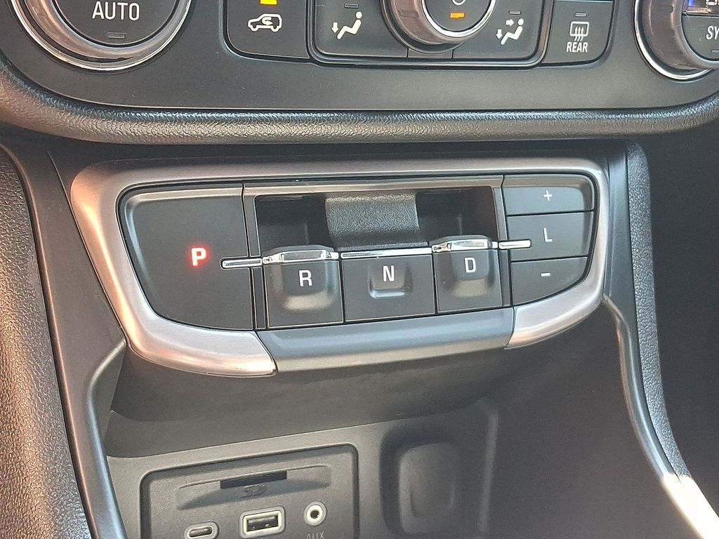 Thumbnail: 2024 GMC Terrain - 16