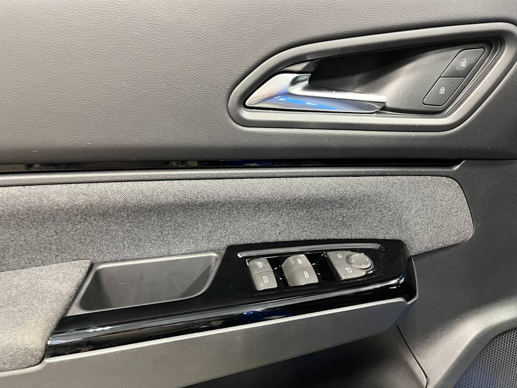 Thumbnail: 2026 Honda Prologue - 21