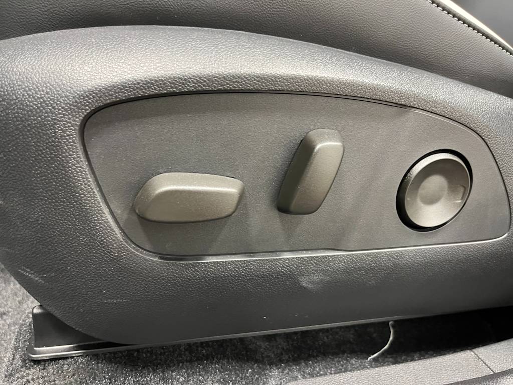 Thumbnail: 2026 Honda Prologue - 18