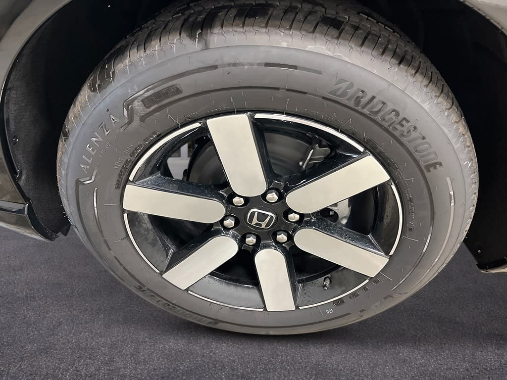 Thumbnail: 2026 Honda Prologue - 8