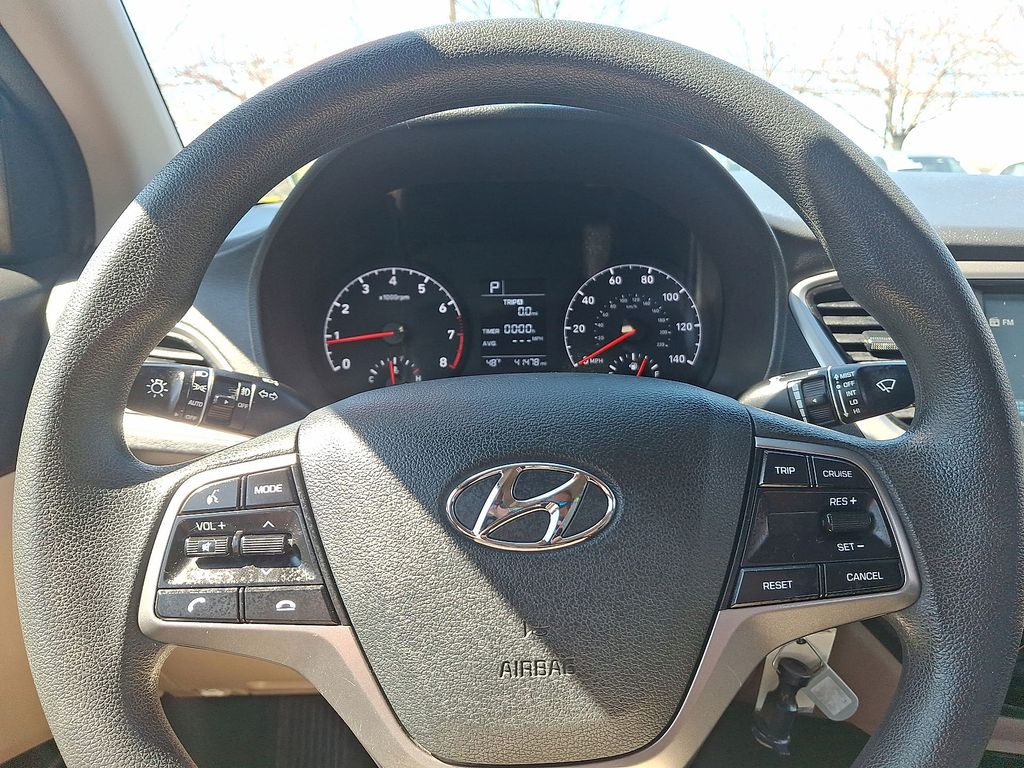 Thumbnail: 2022 Hyundai Accent - 2