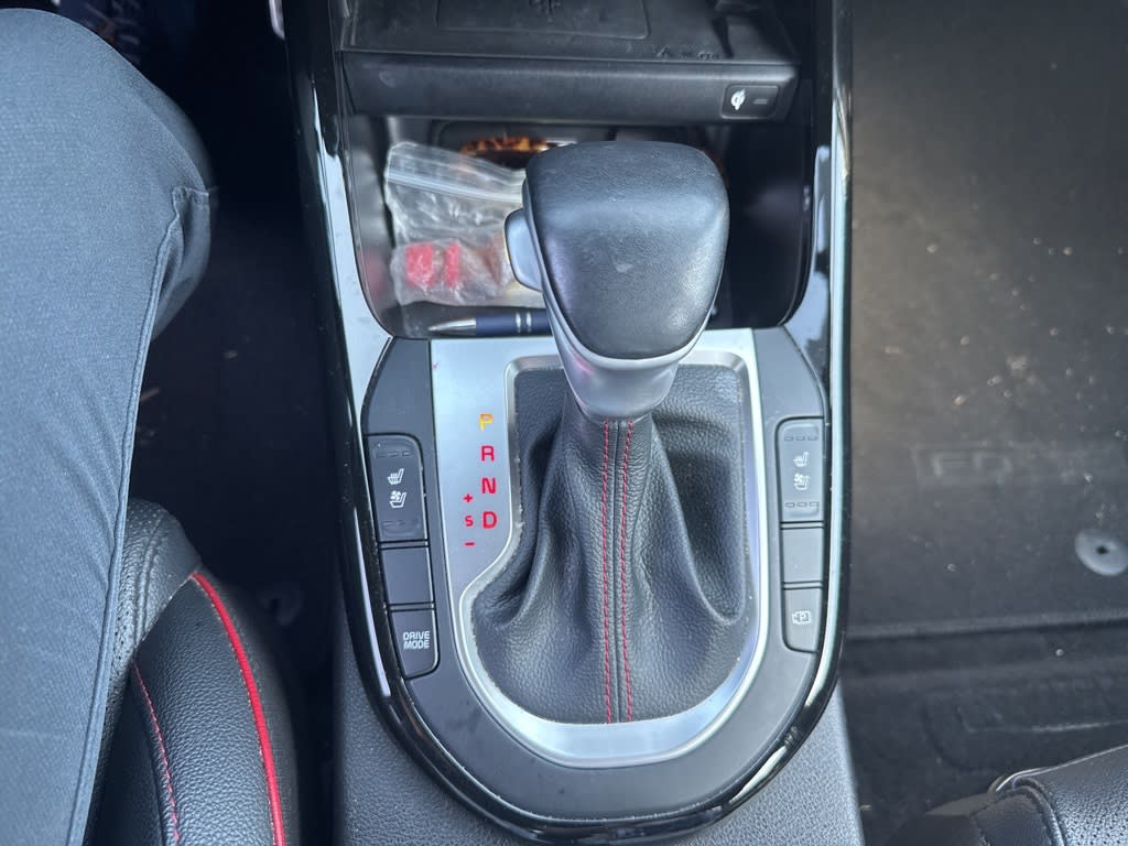 Thumbnail: 2022 Kia Forte - 9