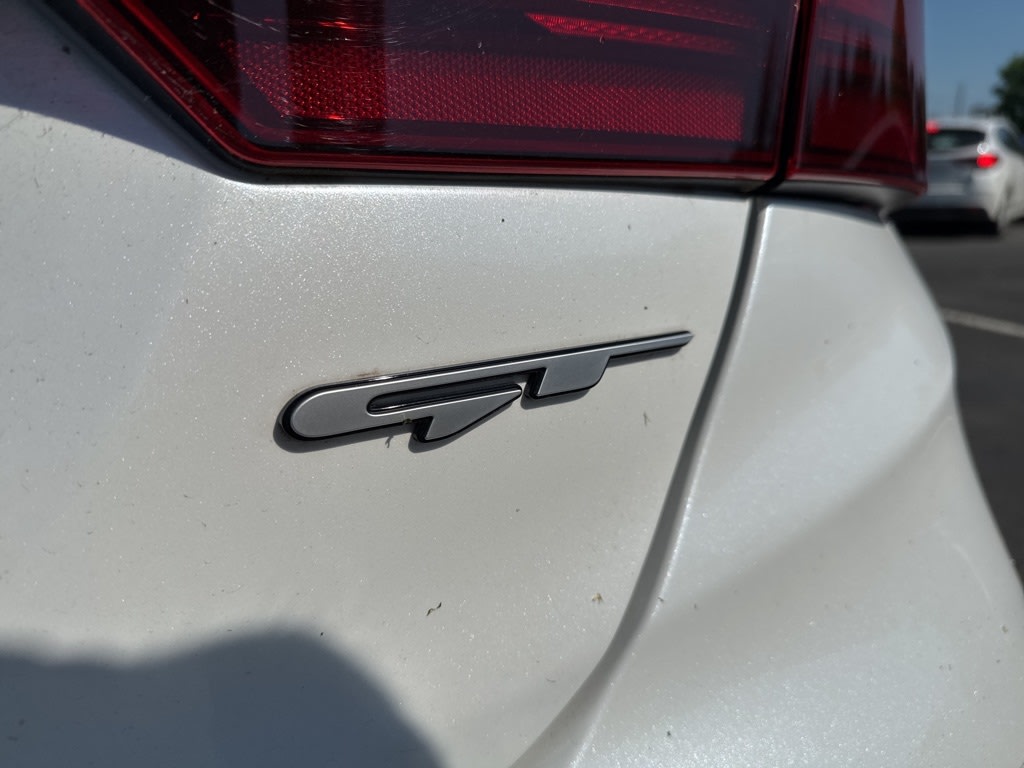 Thumbnail: 2022 Kia Forte - 6