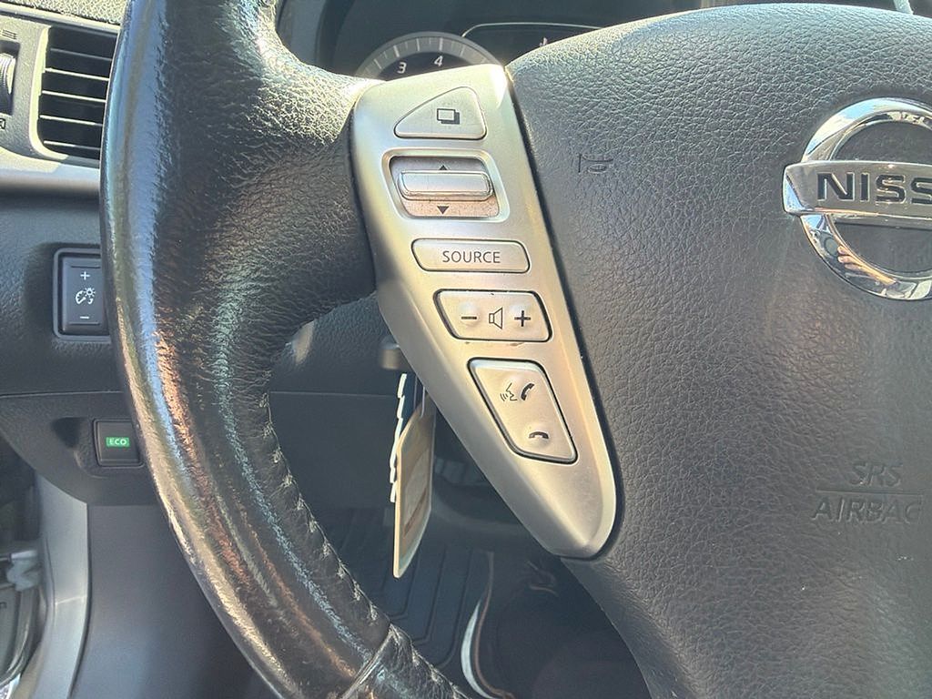 Thumbnail: 2013 Nissan Sentra - 17