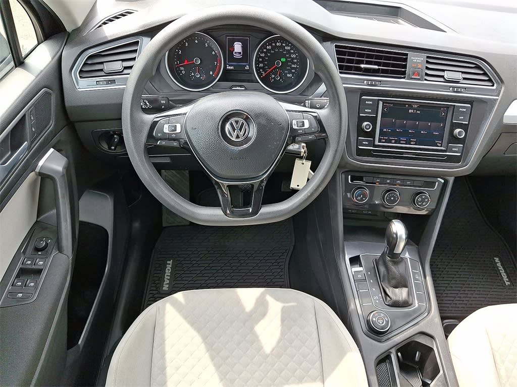 Thumbnail: 2021 Volkswagen Tiguan - 8