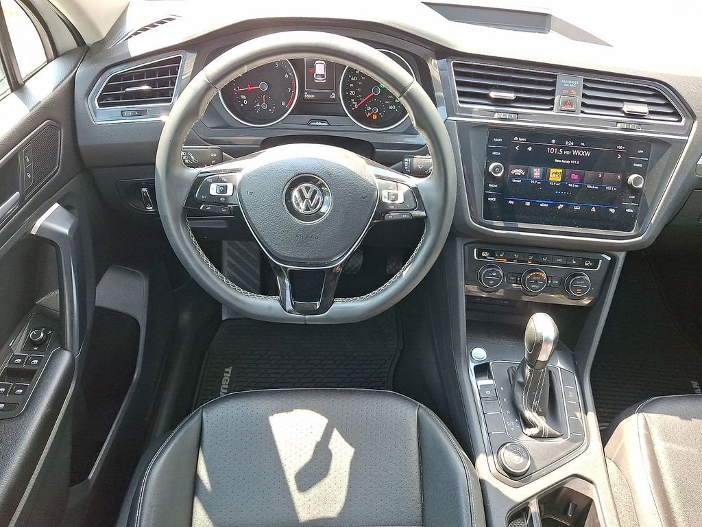 Thumbnail: 2021 Volkswagen Tiguan - 2