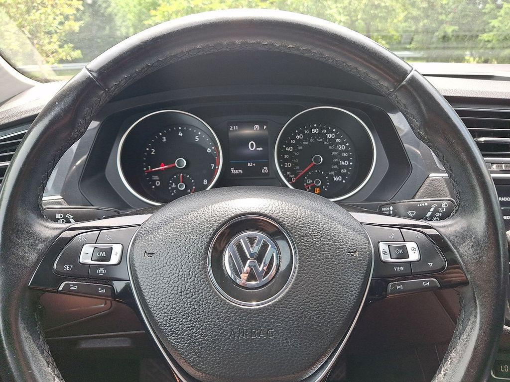 Thumbnail: 2019 Volkswagen Tiguan - 19