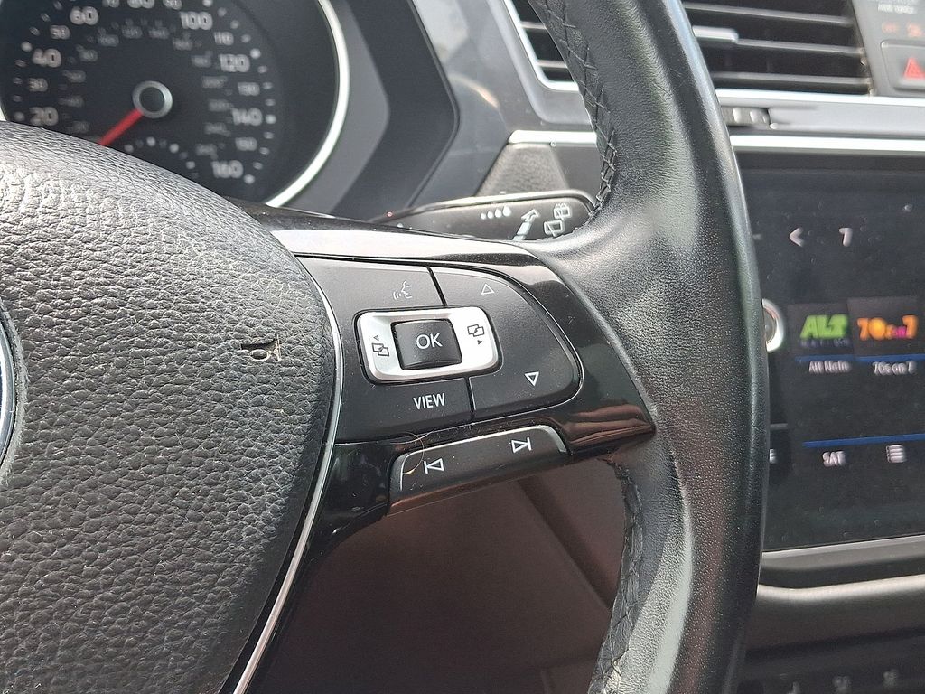Thumbnail: 2019 Volkswagen Tiguan - 21