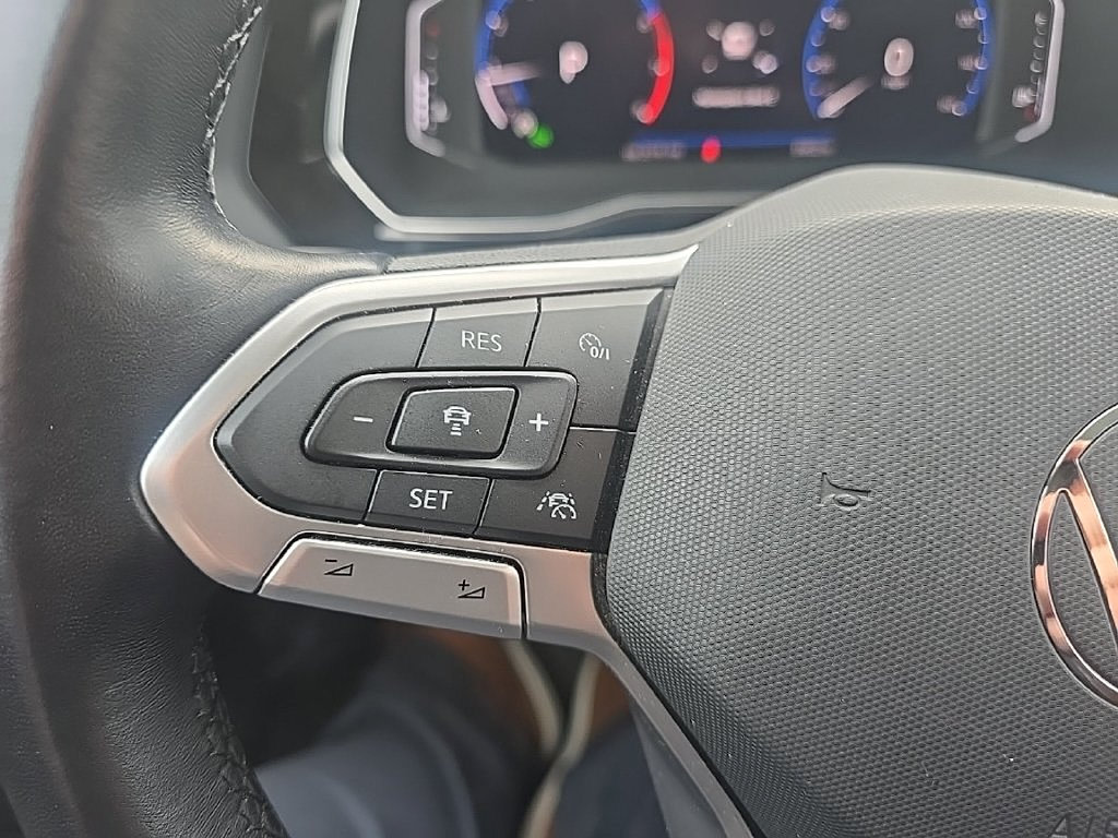 Thumbnail: 2023 Volkswagen Jetta - 20