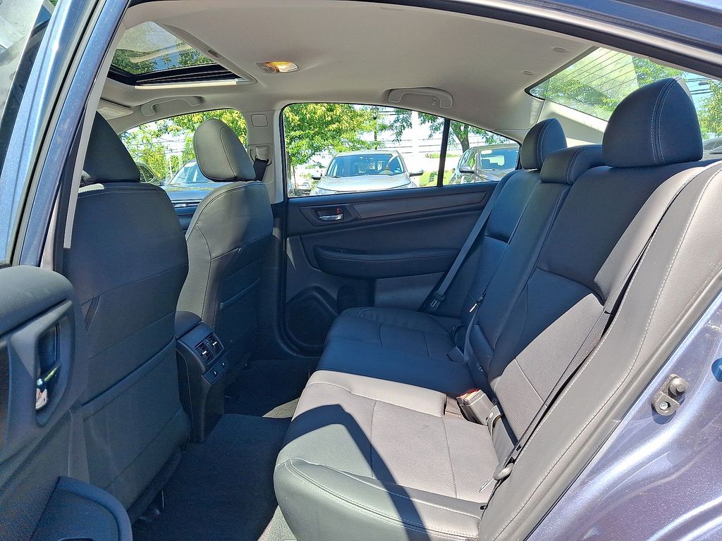 Thumbnail: 2017 Subaru Legacy - 9